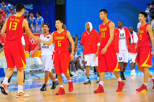 浙江男篮末节连得10分逆转辽宁（浙江男篮末节掀起10-0攻势逆转辽宁）