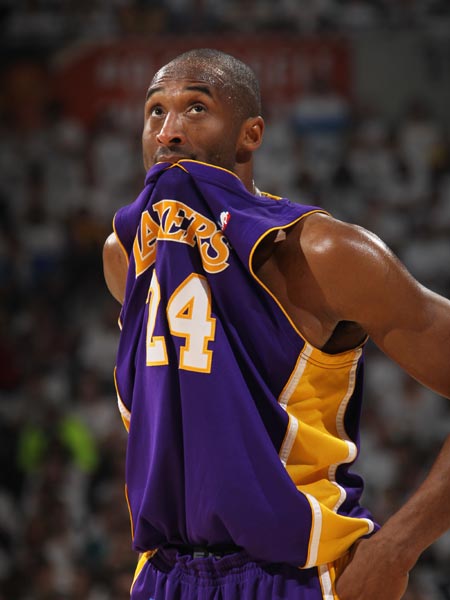 尼克斯vs马刺首发：布伦森搭档唐斯，文班亚马继续替补出战（尼克斯战马刺首发公布：布伦森与唐斯搭档，文班亚马继续替补）