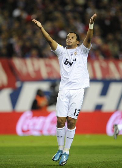 曼联连续两次在联赛中不敌纽卡，上次3连败追溯到1922年（曼联联赛两连败给纽卡，上次三连败还要追溯到1922年）